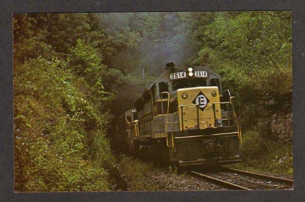 NY Erie Lackawanna Railroad Train Loco No 3614 Tunnel New York RR Postcard PC