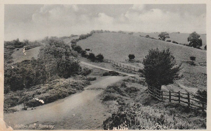 WALTON HILL, ROMSLEY, Worcestershire - Vintage POSTCARD