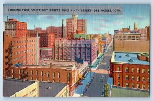 Des Moines Iowa Postcard Looking East Walnut Street Ninth Street c1940 Vintage