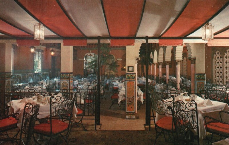 Vintage Postcard Tampa's Oldest Las Novedades Spanish Restaurant Ybor