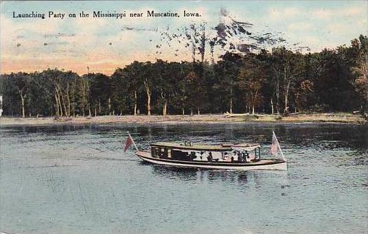 Iowa Muscatine Launching Party On The Mississippi