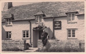 Old Man And Pint Beer at Square & Compass Pub Dorset Rare Postcard