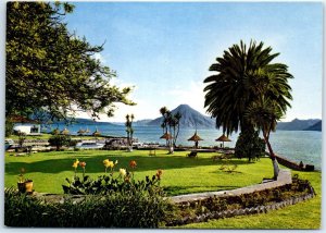 M-57535 Lake Atitlán Guatemala Central America