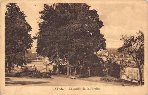 BF3037 le jardin de la perrine laval france