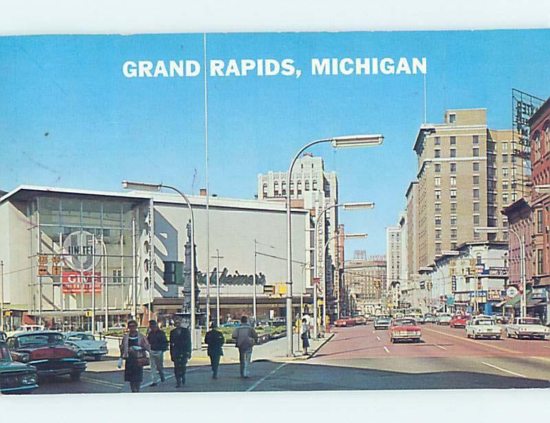 Pre-1980 SHOPS ALONG THE STREET Grand Rapids Michigan MI F0946