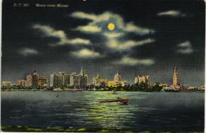 MIAMI FLORIDA BY MOONLIGHT