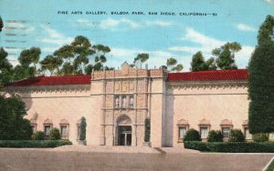 Vintage Postcard 1942 Fine Arts Gallery Balboa Park Gate San Diego California CA