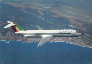 US24 transportation airplane Super DC-9/30 jetline Alitalia Airlines plane