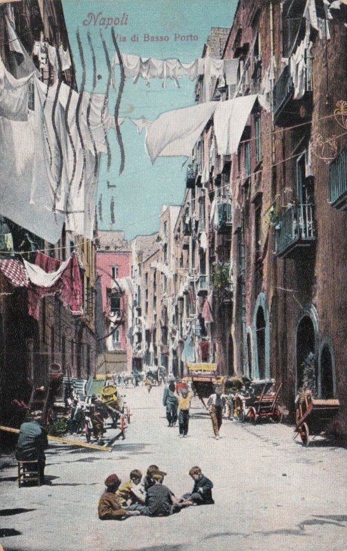 Italy Napoli Via di Basso Porto Street Scene 1925 sk4061