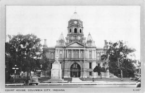 Columbia City Indiana Court House Street View Antique Postcard K70133