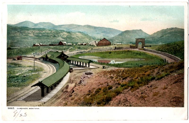 YELLOWSTONE, GARDINER, MONTANA DEPOT, DIVIDED BACK