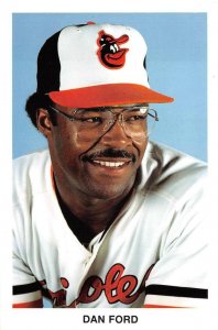 DAN FORD BALTIMORE ORIOLES BASEBALL BLACK AMERICANA POSTCARD (1980s)