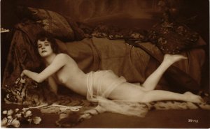 PC CPA RISQUE NUDE FEMALE, LADY WITH LUTE, VINTAGE REAL PHOTO POSTCARD (b10884)