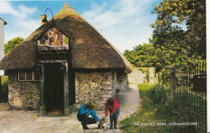 Dorset Postcard - The Smith's Arms - Godmanstone - Ref  36A