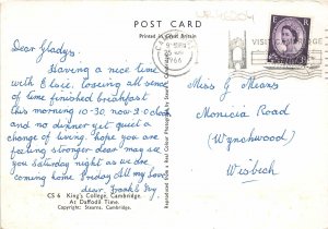 uk46204 daffodil time kings college cambridge  uk