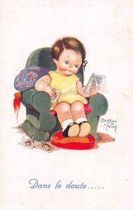 Children Dans le doute Girl Photographs Coach Art Beatrice Mallet postcard B930