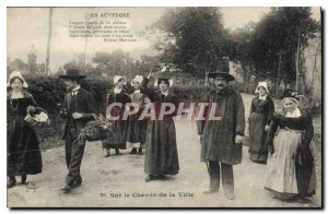 Old Postcard Folklore Auvergne on the way to town