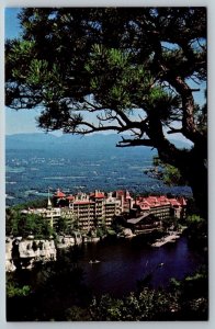 Lake Mohonk Mountain House  New Paltz  New York   Postcard