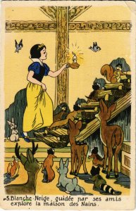 PC CPA DISNEY, SNOW WHITE EXPLORING THE DWARFS'S HOME, POSTCARD (b15169)