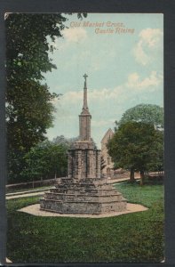 Norfolk Postcard - Old Market Cross, Castle Rising      T3928