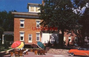 REPUBLICAN HOUSE RESTAURANT at RIPON, WI 1952/53 Buick Special