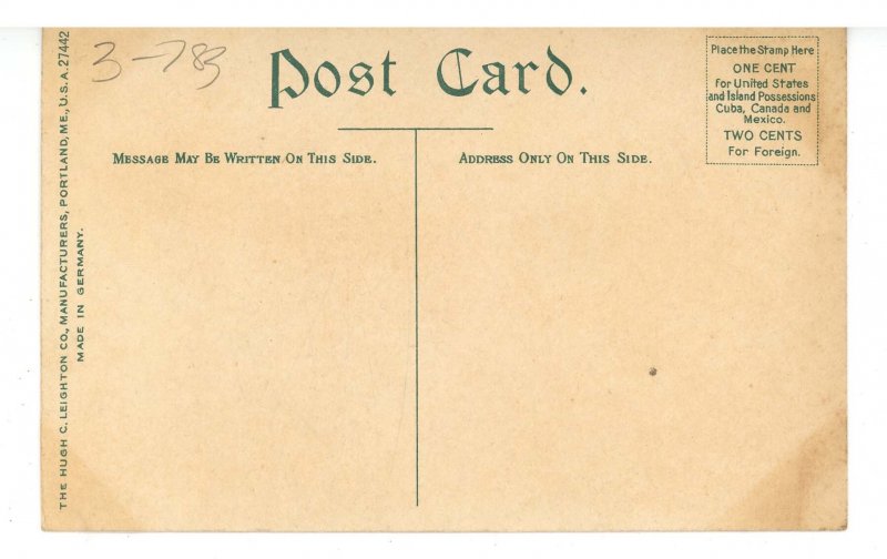 ME - York Cliffs. Passaconaway Inn, Path to the Ocean