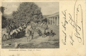 chile, Costumbres Chilenas, Grupo de Huasos (1900s) Carlos Brandt Postcard