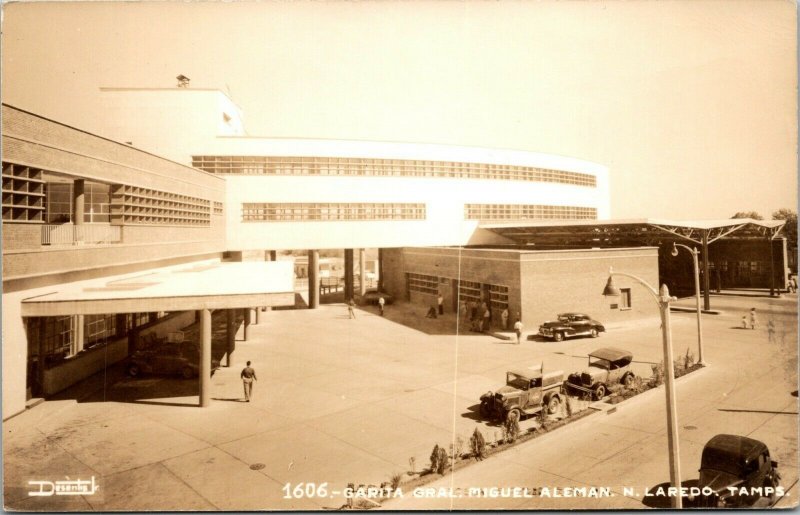 Vtg Garita Gral Miguel Aleman Nuevo Laredo Tamps Tamaulipas Mexico RPPC Postcard