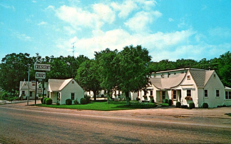 Missouri Branson The Crescent Court