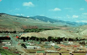 Dubois Wyoming WY On US 287 Gateway To Wind River Mountains Postcard 