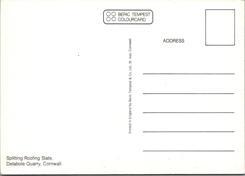 Cornwall Postcard - Splitting Roofing Slate, Delabole Quarry  RR23375