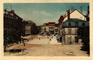 CPA LONS-le-SAUNIER Place de la Liberte (446742)