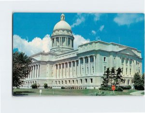 Postcard State Capitol Frankfort Kentucky USA