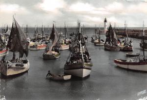 BR9140 Ile D oleron Le port de la Cottiniere Ship bateaux   france