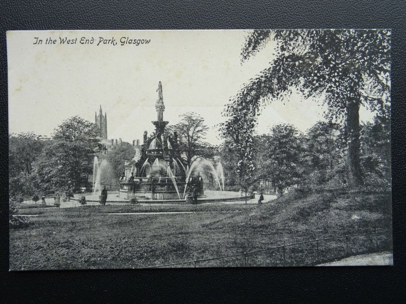 Scotland GLASGOW West End Park Water Fountain - Old Postcard