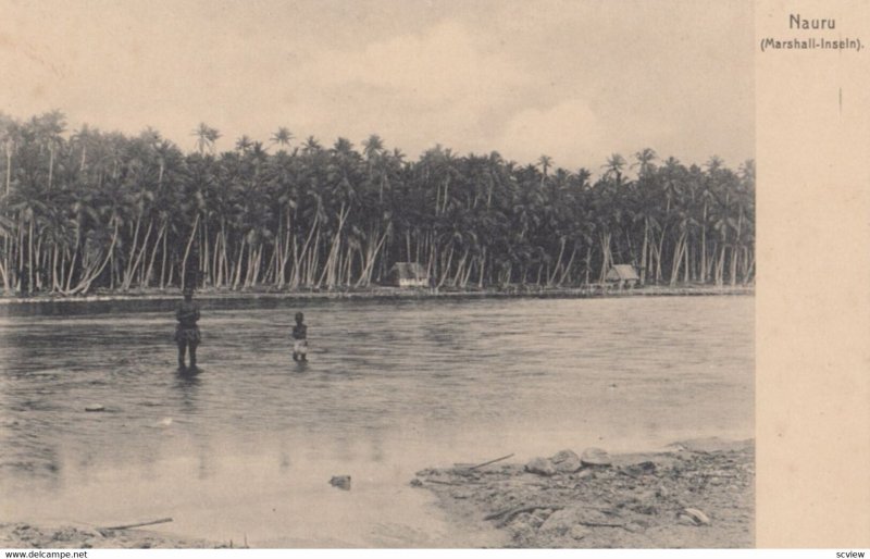 NAURU (Marshall-Insein) , 1900-10s ; Natives in lagoon