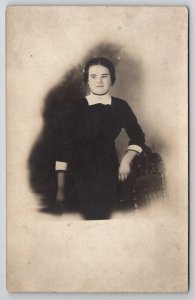 Manheim Pennsylvania Pretty Young Lady Studio Portrait RPPC Postcard D23