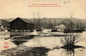 CPA SENS - L'Inondation de Janvier 1910 - l'YONNE en aval du Pont du. (657072)