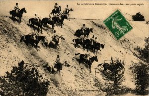 CPA La Cavalerie en Manoeuvre - Descente dans une pente rapide (363656)