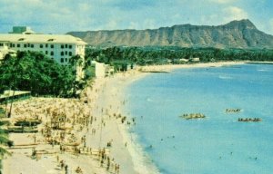 Postcard View of Moana Hotel & Beach from roof of Royal Hawaiin, HA   T.7