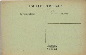 CPA ROYE Place d'Armes (19397)