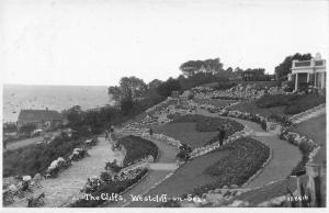 uk15538 the cliffs  westcliff on sea real photo uk