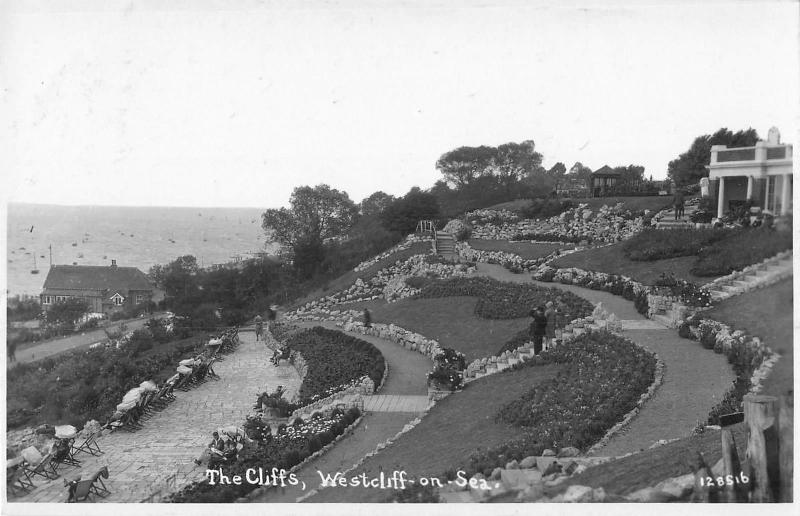 uk15538 the cliffs  westcliff on sea real photo uk