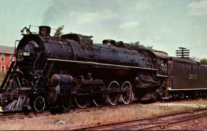 Trains Illinois Central 4-8-2 Locomotive No 2613