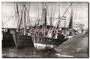 Les Sables d & # 39olonne Postcard Old Port