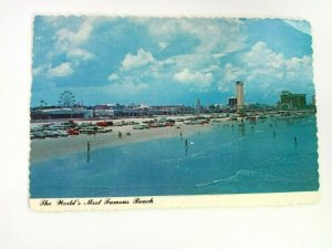 Vintage Postcard The World's Most Famous Beach Daytona Beach FL Beach Scene