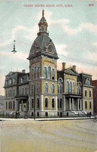 Sioux City Iowa c1910 Postcard Court House