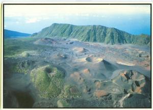 Above Hawaii, Maui, unused Postcard 