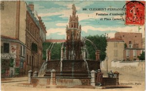 CPA CLERMONT-FERRAND Fontaine d'Amboise et Place Carnot (460086)