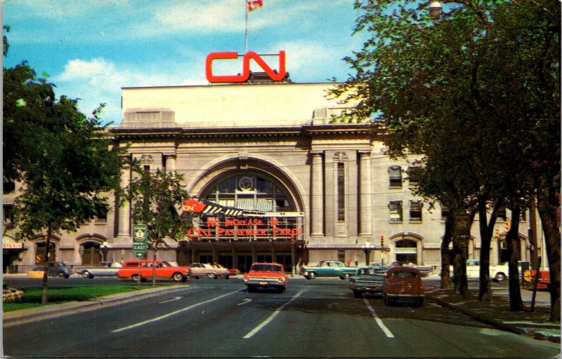 Canadian National Railways Station Winnipeg Canada Postcard UNP VTG Unused 